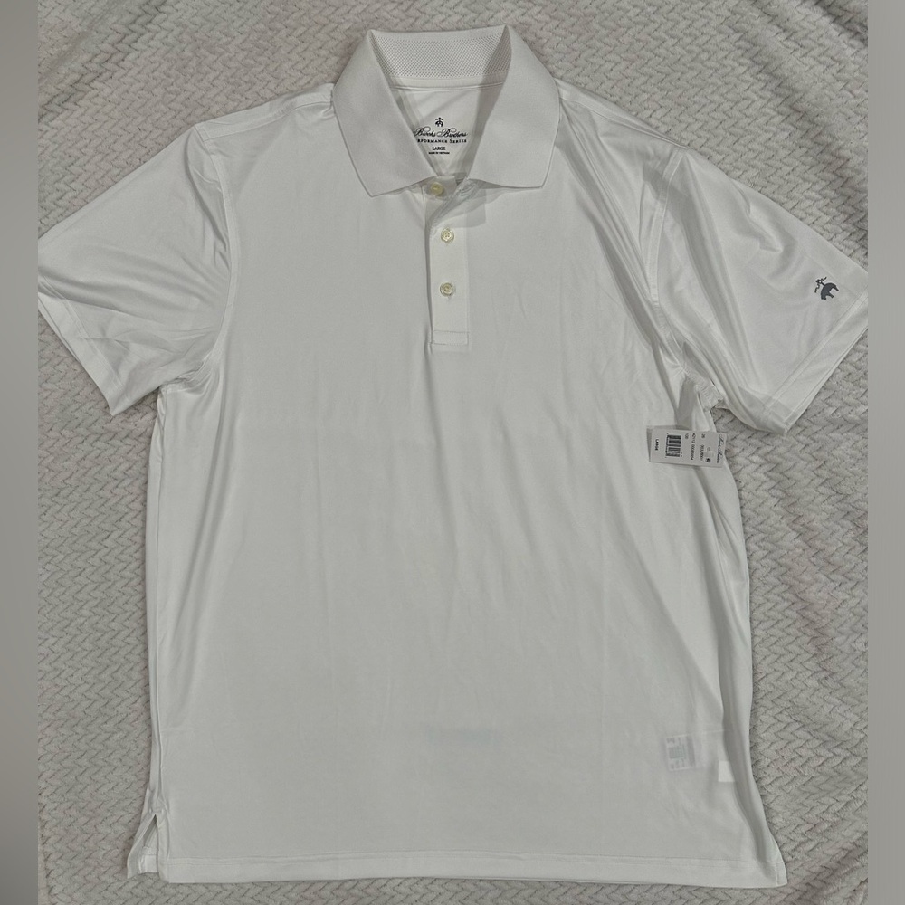 means size medium button tee